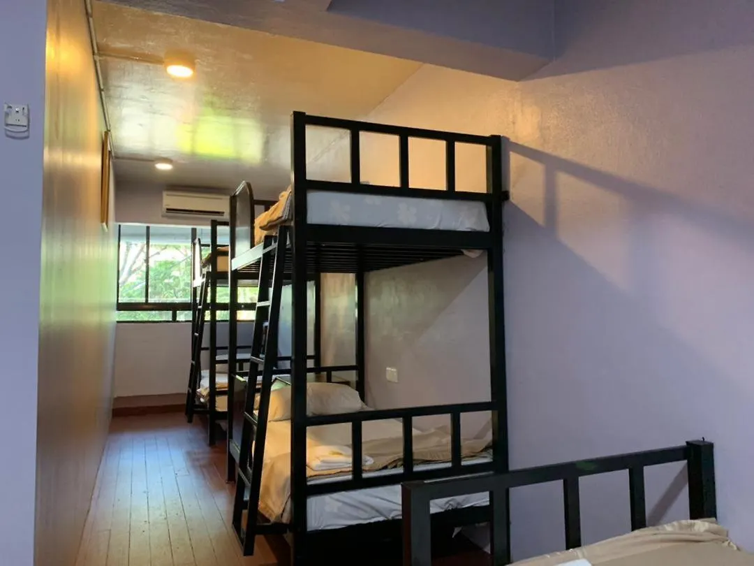 Padua Inn 바투 페링기